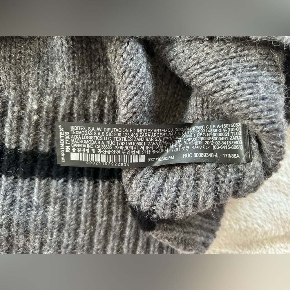 NWT Graphic Zara Knit x Peanuts Woodstock oversized knit sweater-repaired - Picture 12 of 15